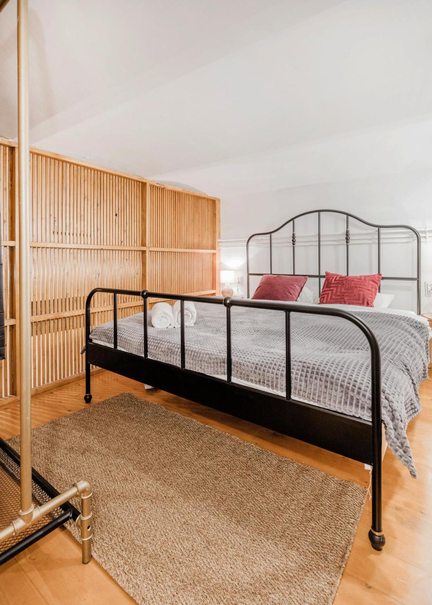 Wellness Wonderland: Garden, Sauna, Jacuzzi In Cbd Budapest Exterior foto