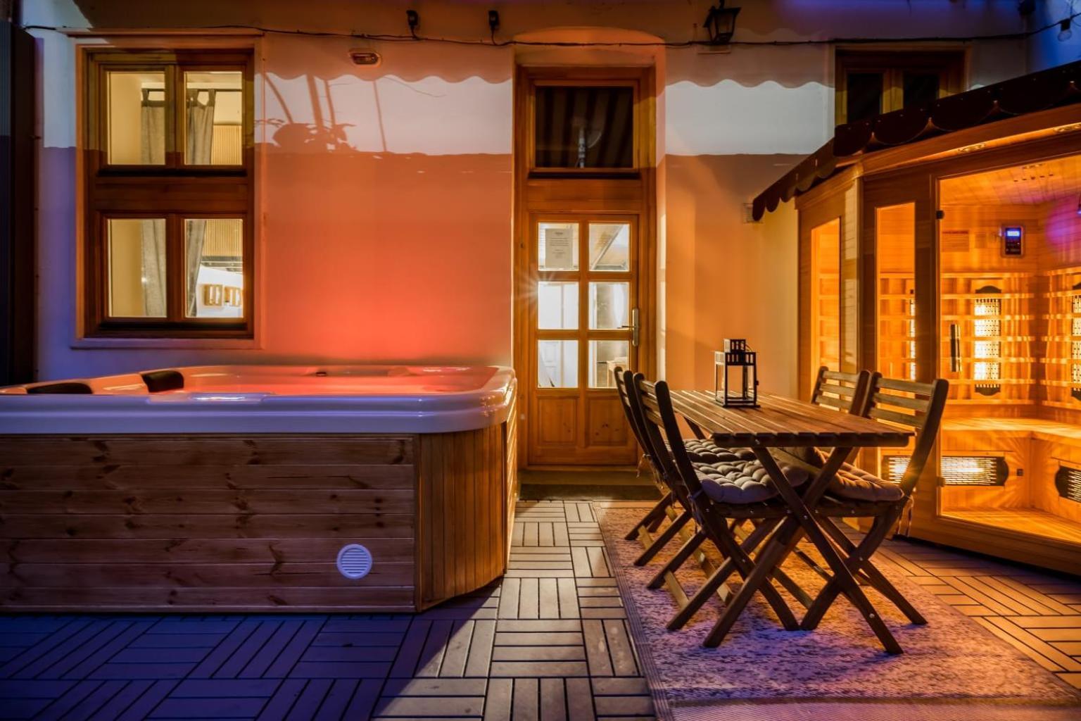 Wellness Wonderland: Garden, Sauna, Jacuzzi In Cbd Budapest Exterior foto