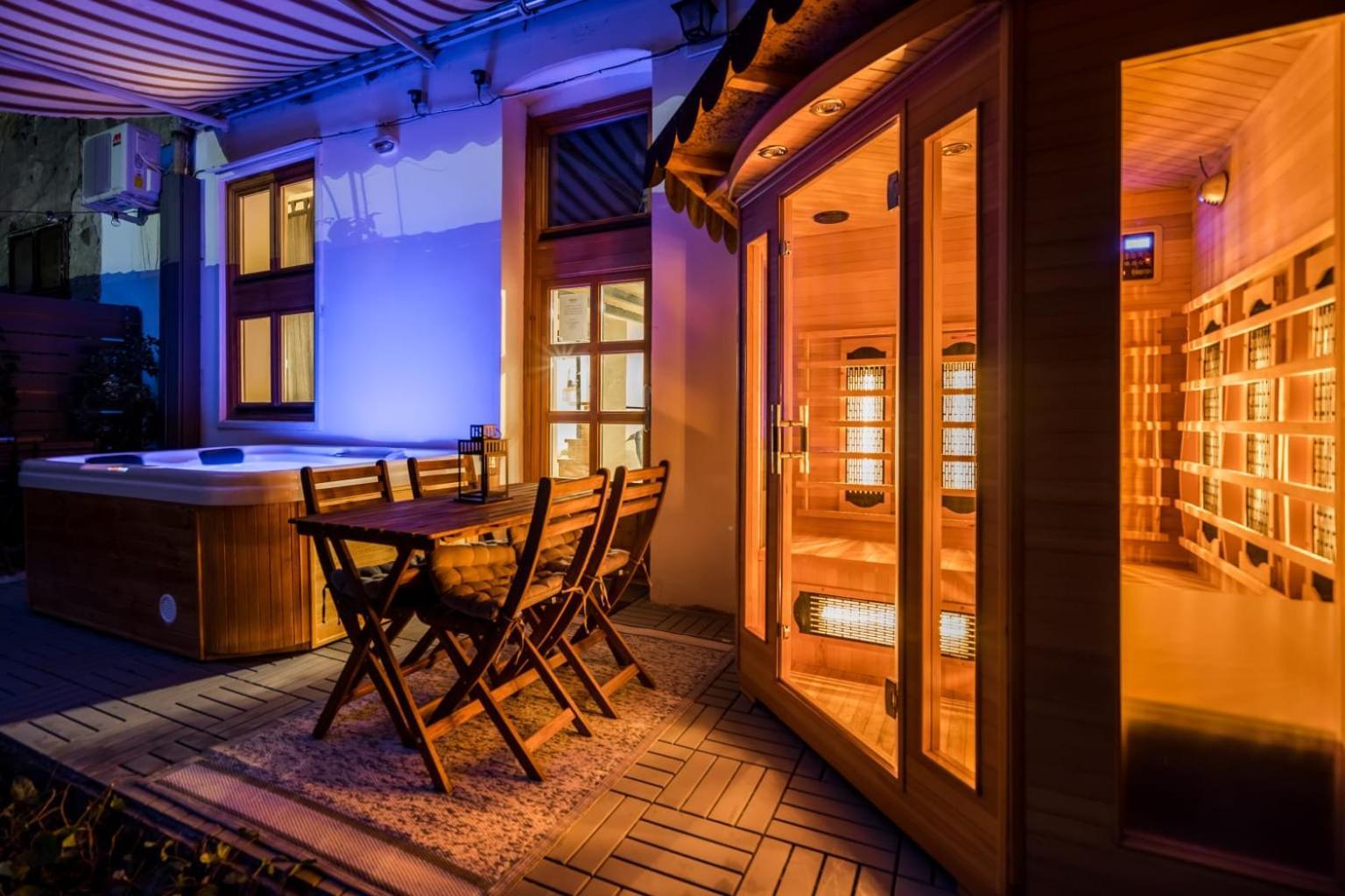 Wellness Wonderland: Garden, Sauna, Jacuzzi In Cbd Budapest Exterior foto